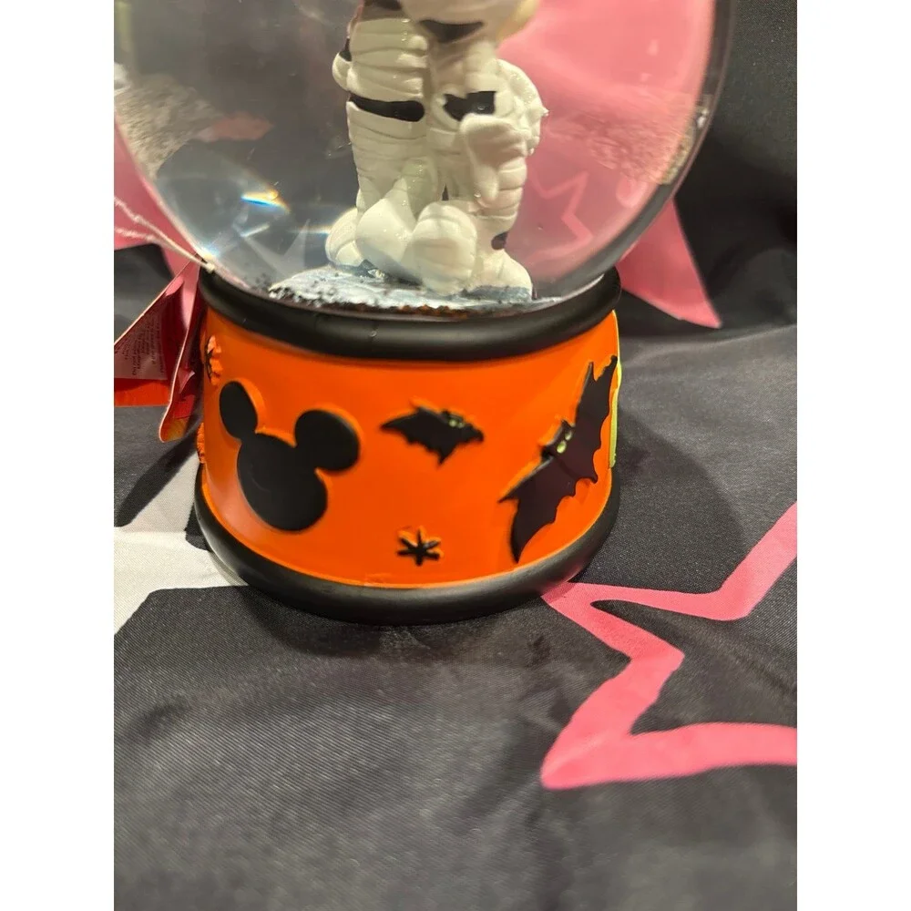 Halloween Mummy Mickey & Minnie Mouse Musical Snow Globe